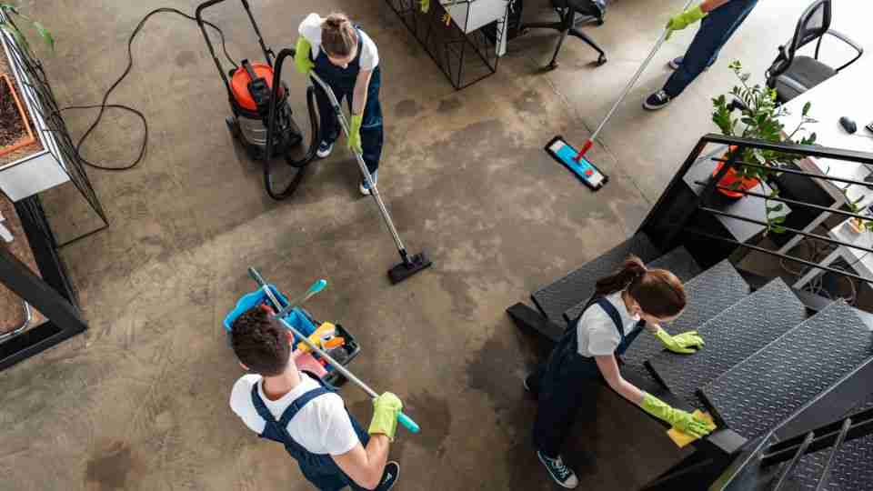 cleaning equipments